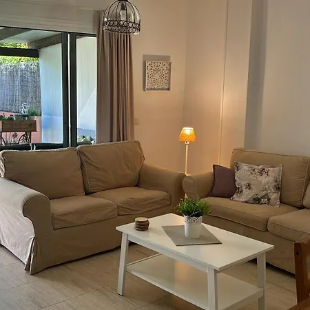 La Casita De Mon - Радазул